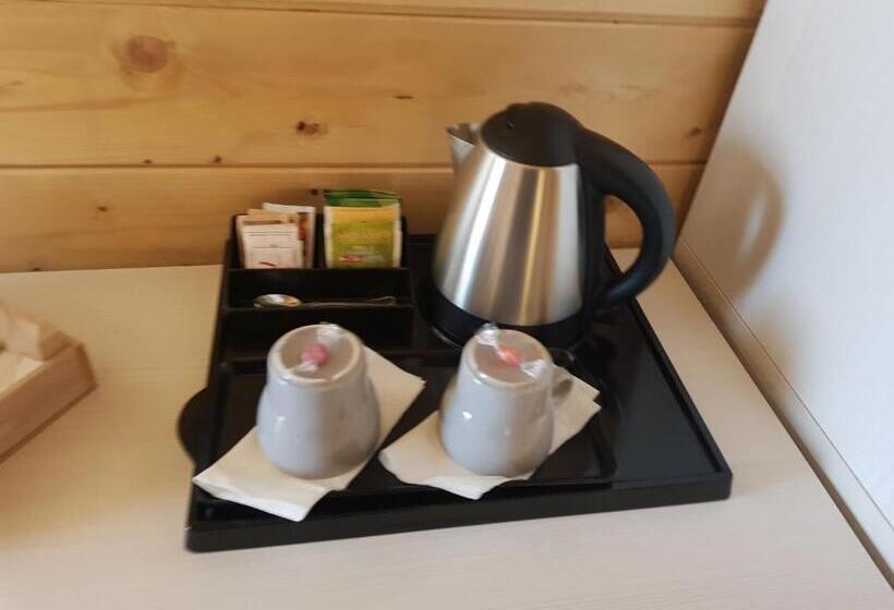 חדר סטנדרט, מיטת קינג, מותאם לאדם עם מוגבלויות, Lorica Suite Lago