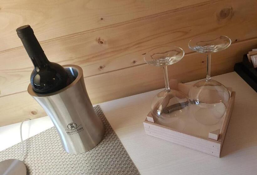 适合残疾人士使用的带超级大床的标准间, Lorica Suite Lago