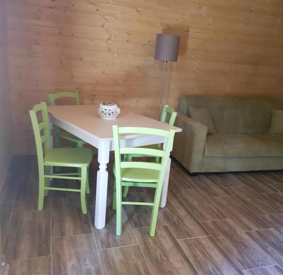 1 Bedroom Apartment Lake View, Lorica Suite Lago