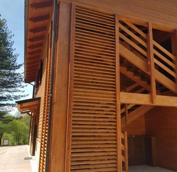 חדר סטנדרט לארבעה, Lorica Suite Lago