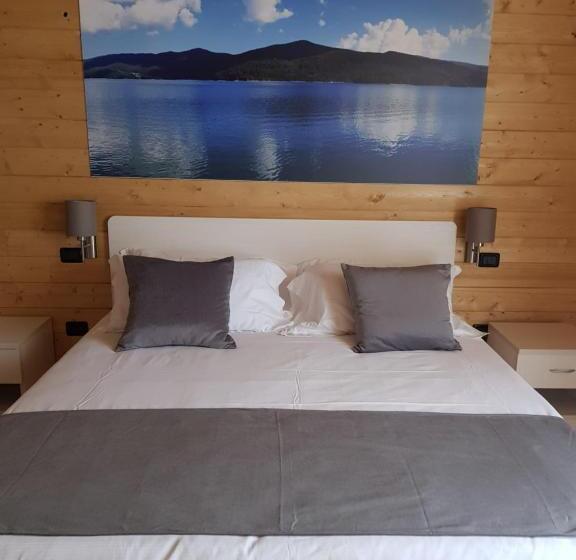 חדר משפחתי, Lorica Suite Lago