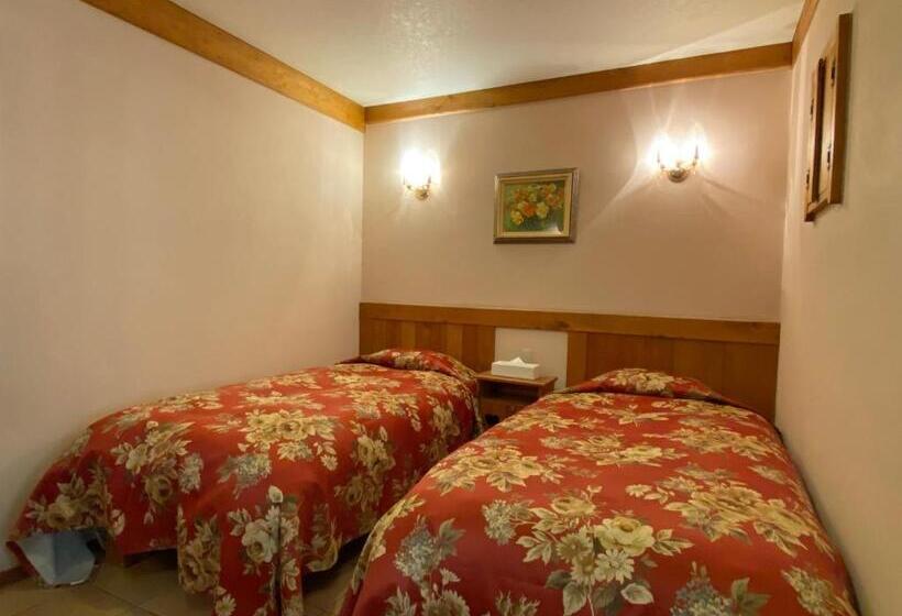 חדר דלוקס, Private Hotel Rei