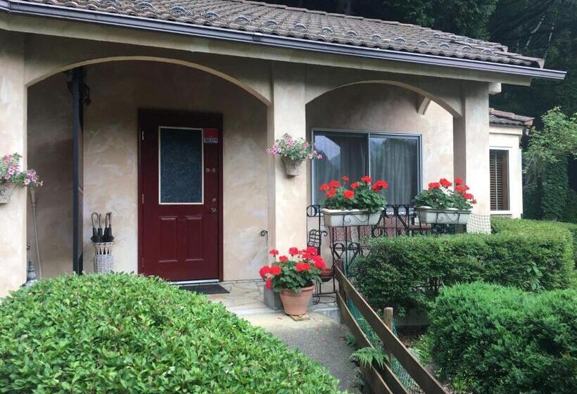 חדר דלוקס לארבעה, Private Hotel Rei