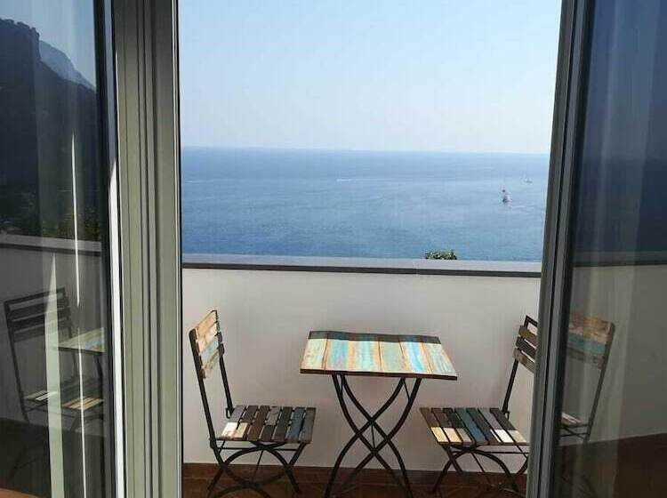 海景标准间带阳台, Torre Elisea