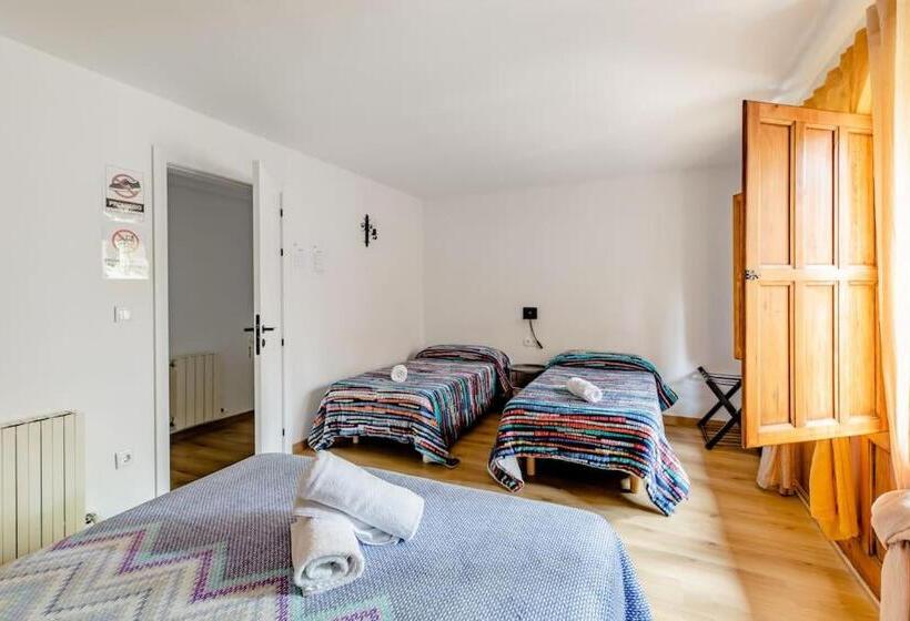 家庭房间共用浴室, Rural Hostel Dos Lucas