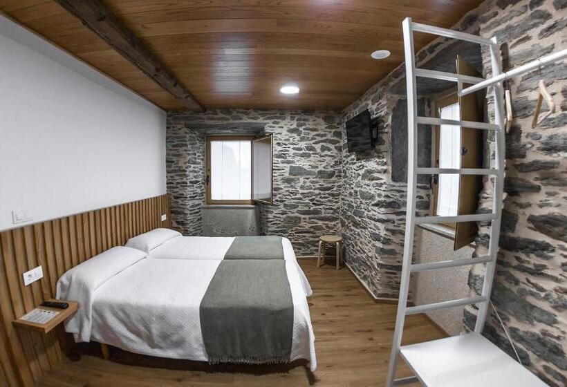 اتاق استاندارد, O Pozo