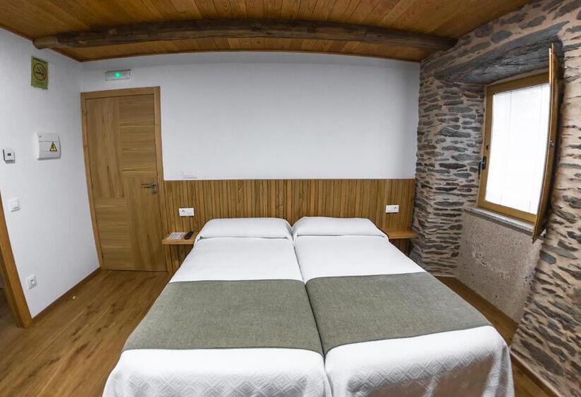 اتاق استاندارد, O Pozo