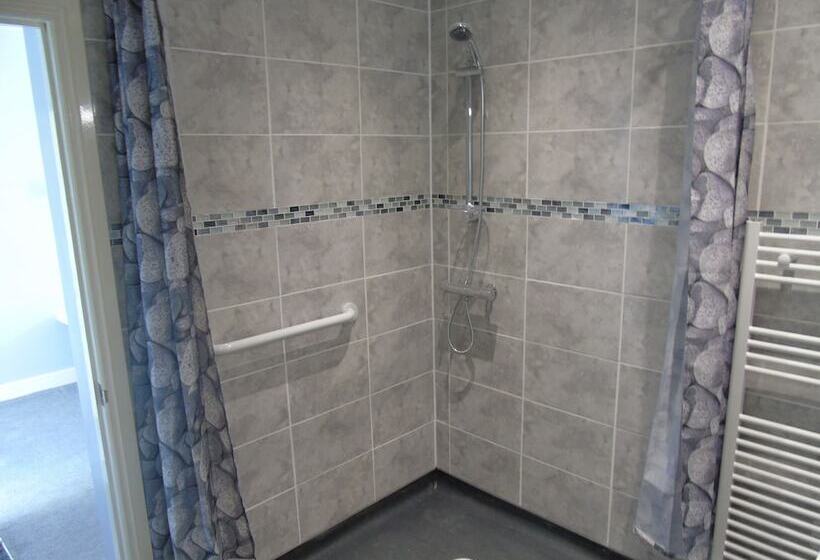 Standard Room Adapted for people with reduced mobility