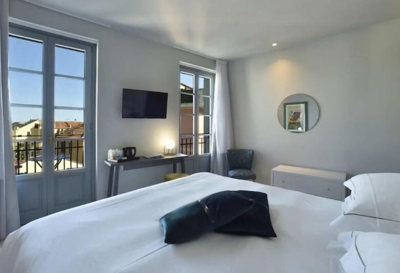 Люкс, Boutique Hotel De La Ville