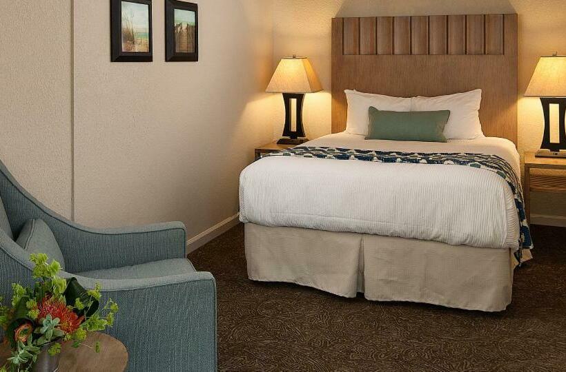 Номер Классика Кровать Кинг, Cambria Landing Inn And Suites