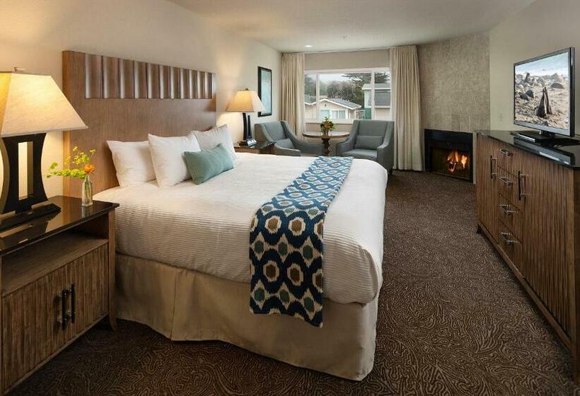 클래식 룸 킹 침대, Cambria Landing Inn And Suites