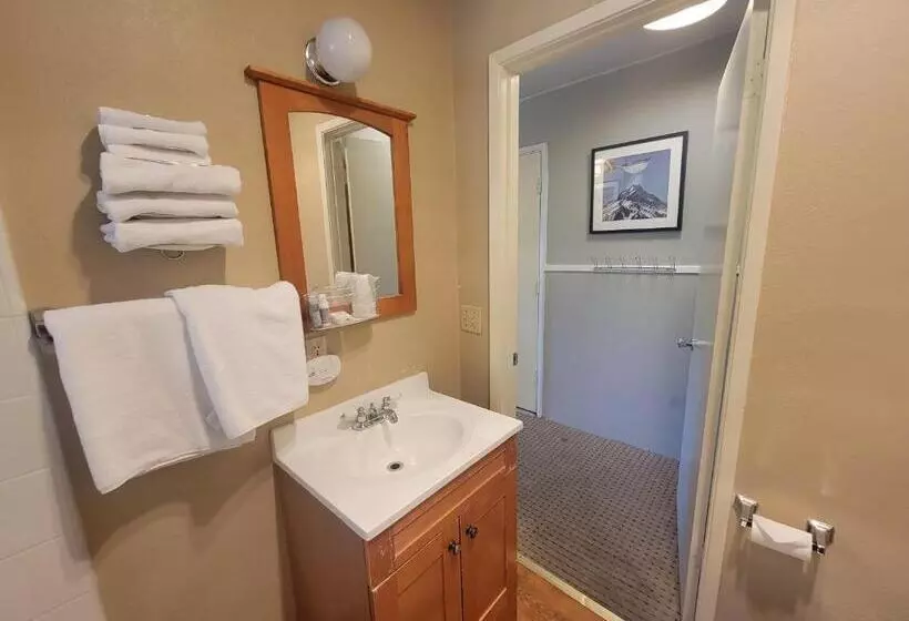 اتاق استاندارد, Cinnamon Bear Inn