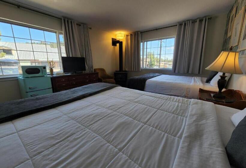 标准间, Cinnamon Bear Inn