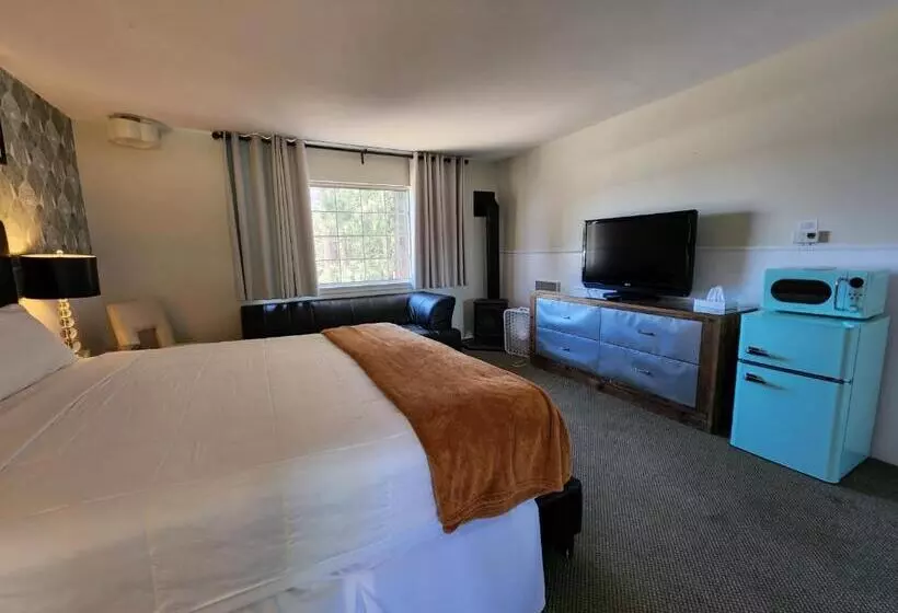 اتاق لوکس با تخت بزرگ, Cinnamon Bear Inn