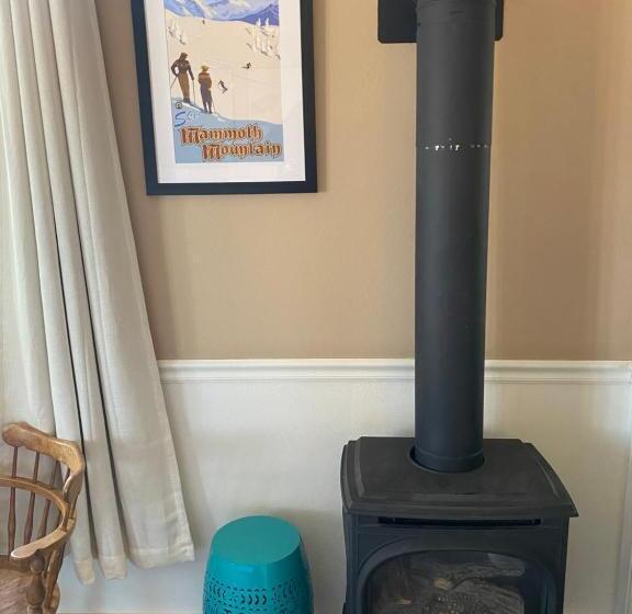 小型套房, Cinnamon Bear Inn