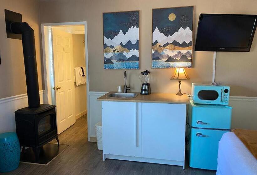 小型套房, Cinnamon Bear Inn