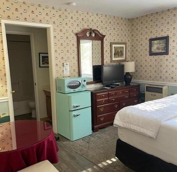 带大床的标准间, Cinnamon Bear Inn