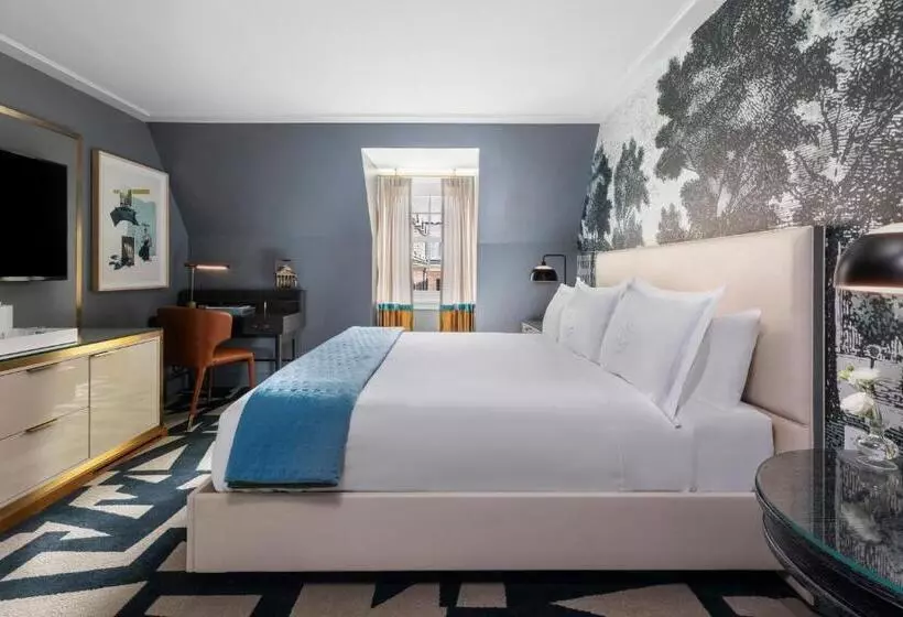 キングサイズベッドのスタンダードルーム, The Carolina Inn, A Destination By Hyatt