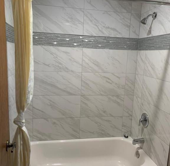 Стандартный Номер Кровать Кинг, Cedarwood Inn Of Ashland