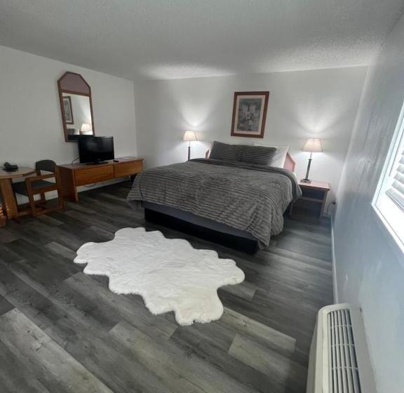 غرفة قياسية سرير كينج, Cedarwood Inn Of Ashland