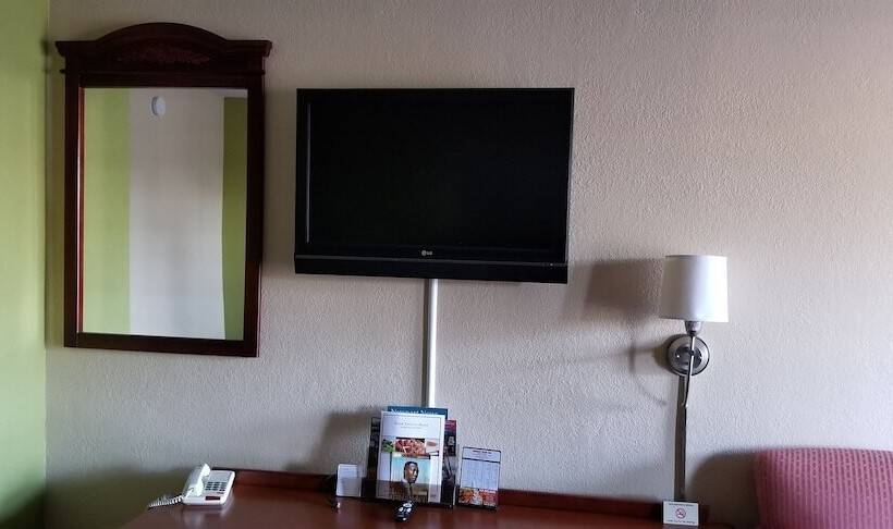 스탠다드 룸 더블 침대 2개, Newport News Inn