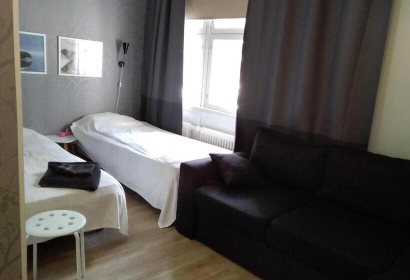 غرفة عائلية, Wanhan Aseman Majatalo