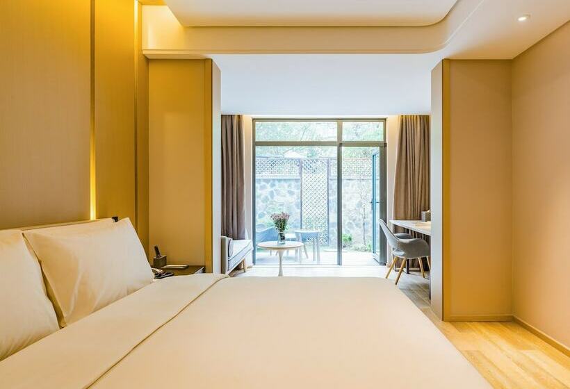 Люкс, Atour Hotel High Tech Changchun