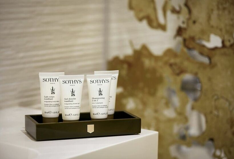 سوئیت جونیور با چشمانداز, La Caserne Chanzy Hotel & Spa, Autograph Collection