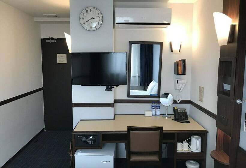 Standard Single Room, Toyoko Inn Ulaanbaatar