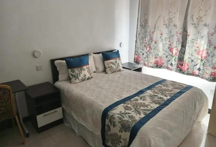 اتاق لوکس یک تخته, Matt Bed And Breakfast