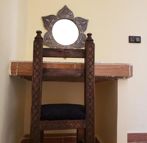 اتاق استاندارد چهار تخته, Riad Hotel Les Flamants