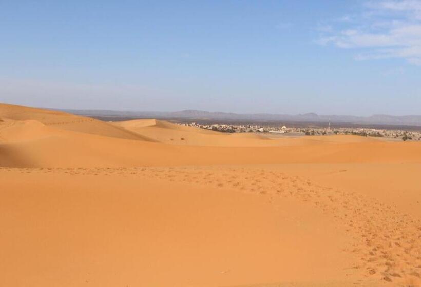 اتاق استاندارد چهار تخته, Riad Hotel Les Flamants