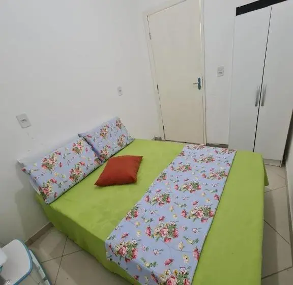 اتاق استاندارد با سرویس بهداشتی مشترک, Hostel Portal Do Sol