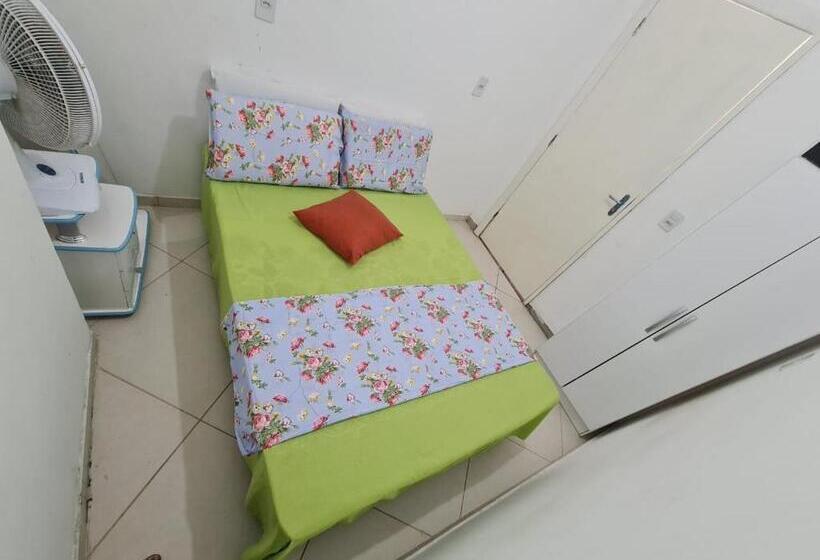 اتاق استاندارد با سرویس بهداشتی مشترک, Hostel Portal Do Sol