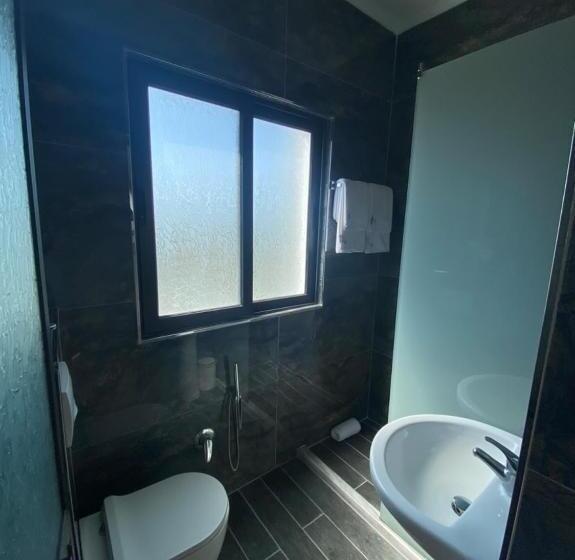 Triple Room Sea View, Tirona