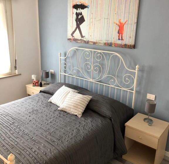 اتاق استاندارد, Irides Rooms