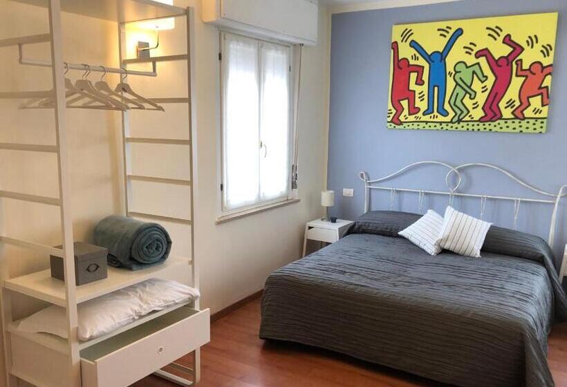 اتاق استاندارد سه نفره, Irides Rooms