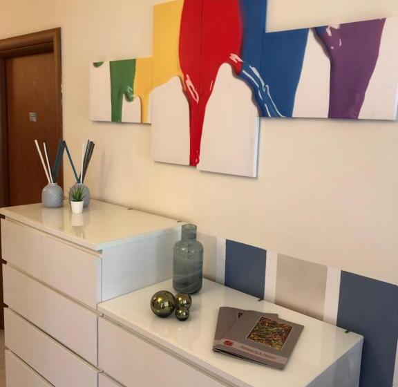 اتاق استاندارد چهار تخته, Irides Rooms