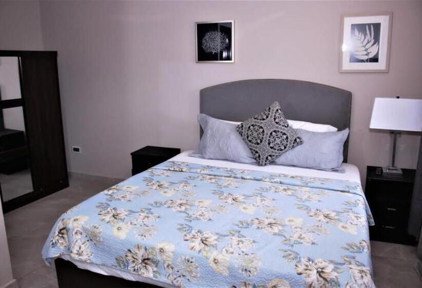 디럭스 스위트 킹 침대, Lady M Guest House