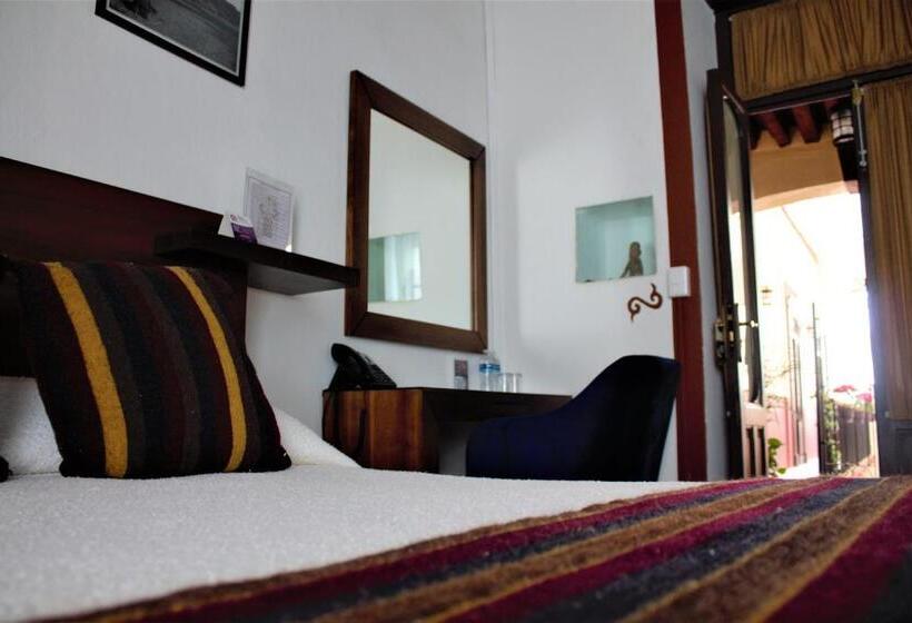 חדר סטנדרט עם מרפסת, Quinta Alhóndiga Galindo Hotel Boutique