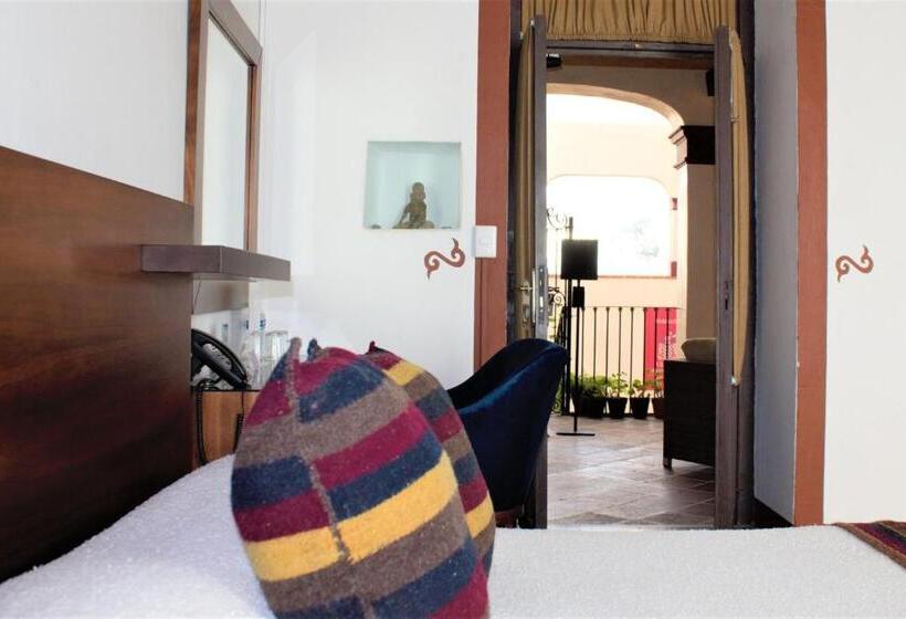 חדר סטנדרט עם מרפסת, Quinta Alhóndiga Galindo Hotel Boutique