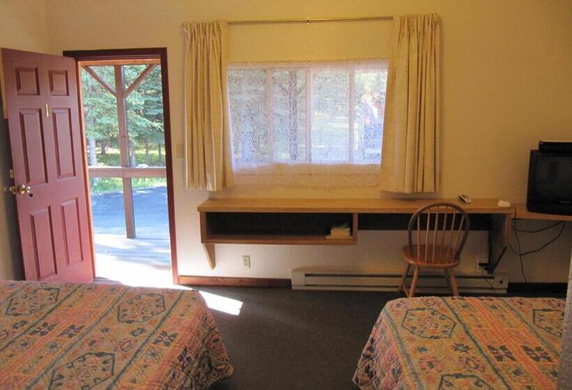 غرفة قياسية رباعية, White Moose Lodge