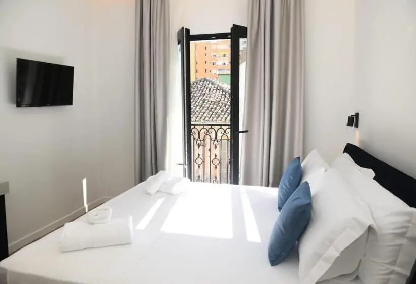 اتاق لوکس, Old Town Villa