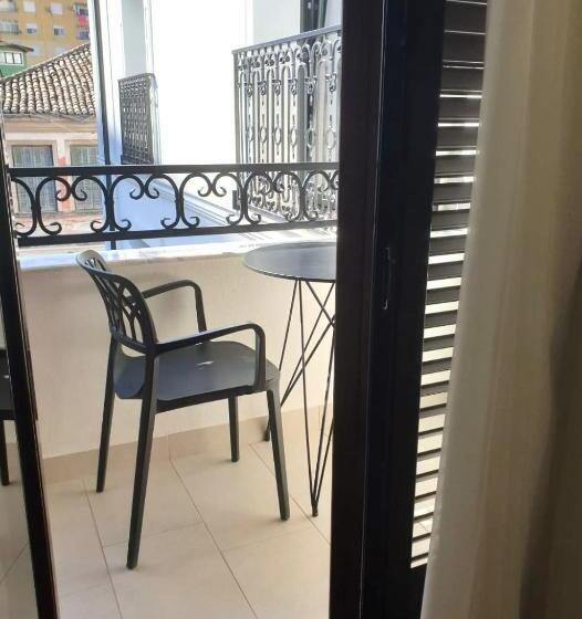 غرفة ديلوكس مزودة بشرفة, Old Town Villa