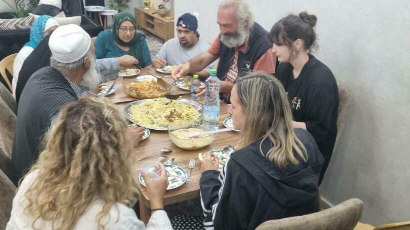 آپارتمان 1 خوابه با تراس, Hebron Hope Guesthouse