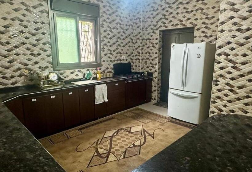 آپارتمان 1 خوابه با تراس, Hebron Hope Guesthouse