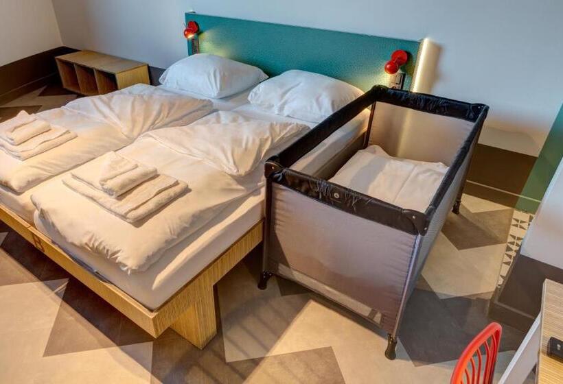 Chambre Standard, Meininger Hotel Paris Porte De Vincennes