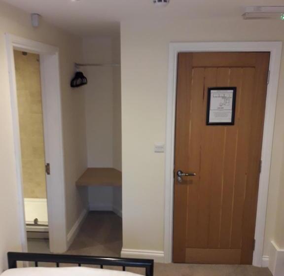 Номер Стандарт Индивидуальный, Nelthorpe Arms