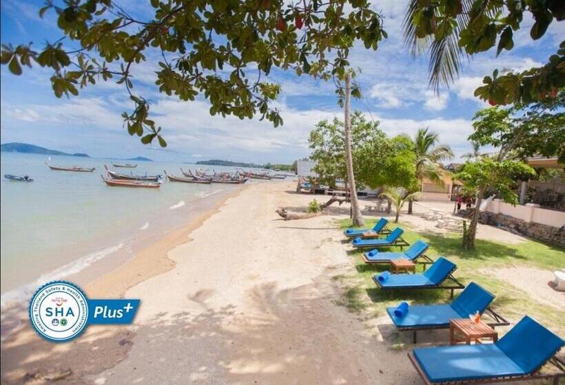 Трехместный Номер Deluxe, Blue Beach Grand Resort And Spa