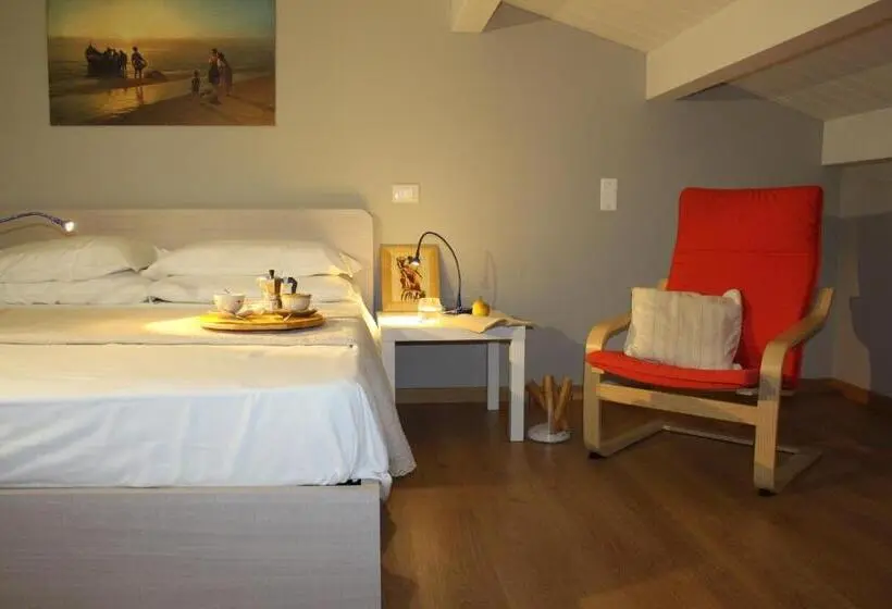 1 Bedroom Penthouse Apartment, Otium Casa Vacanze Servizio Spiaggia Incluso A 200 Mt